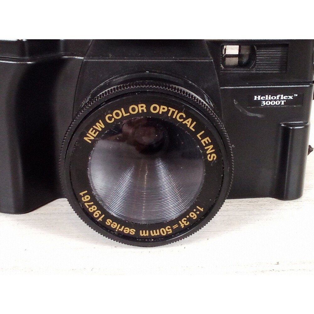 Benz-Gant Helio 3000T Camera With Flash Untested - Picture 6 of 16